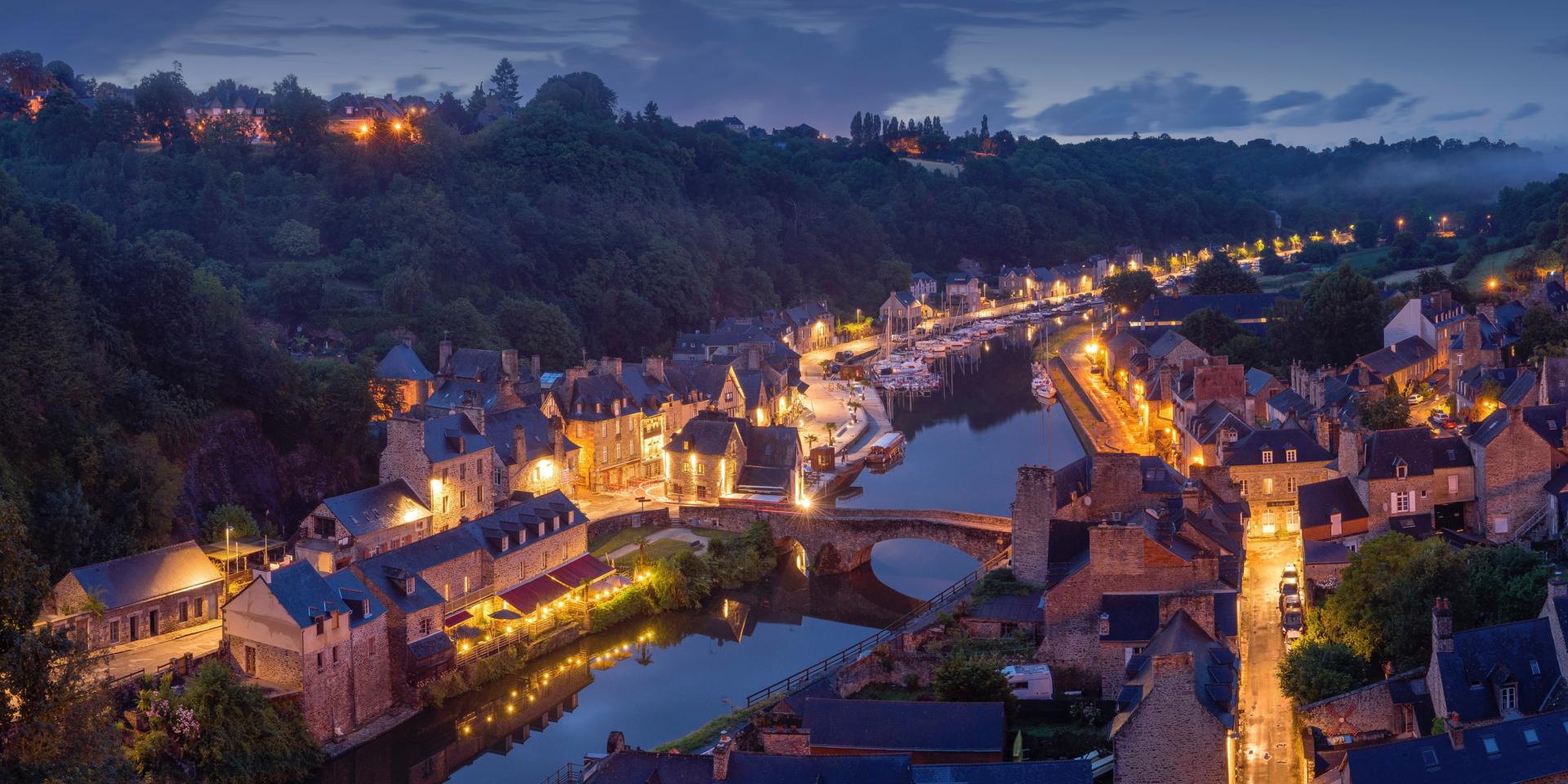 Livraison de CBD : Dinan - Shop HerBeevor - HerBeevor