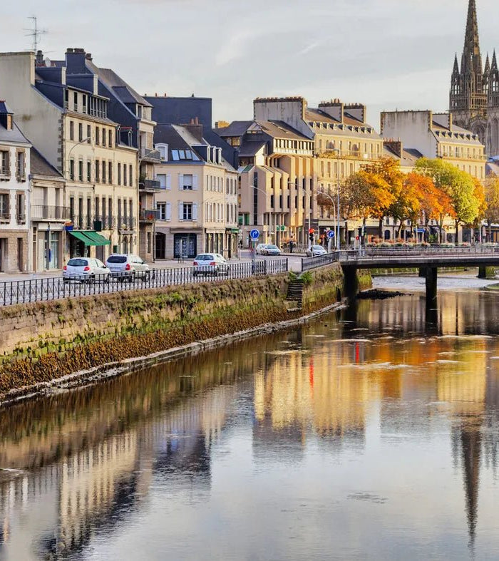 Livraison de CBD : Quimper - Shop HerBeevor - HerBeevor