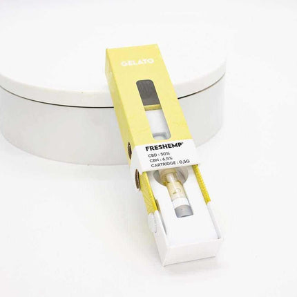 Cartouche CBD Gelato FreshHemp 50% avec CBN 6,5%, disponible chez Herbeevor. Compatible avec les batteries vape pen 510, cette cartouche offre un arôme sucré et crémeux inspiré de la célèbre variété Gelato